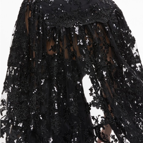 Alice & Olivia AURELIA LACE EMBELLISHED CAPE - Brand New with Tags - Picture 3 of 3